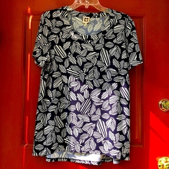 ANNE KLEIN Leaf Print top 0X Travel Friendly Pit to Pit 20 1/2” Stretch Preworn - Picture 2 of 12